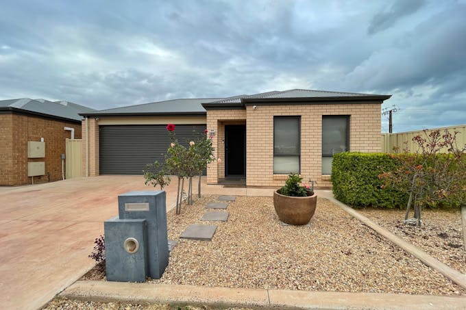 27 Vern Schuppan Drive, Whyalla Norrie, SA, 5608 - Image 1