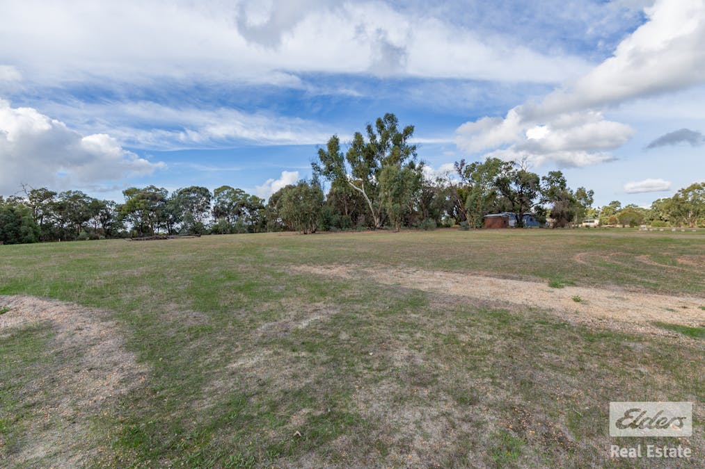 20 Sand Spring Road, Julimar, WA, 6567 - Image 25