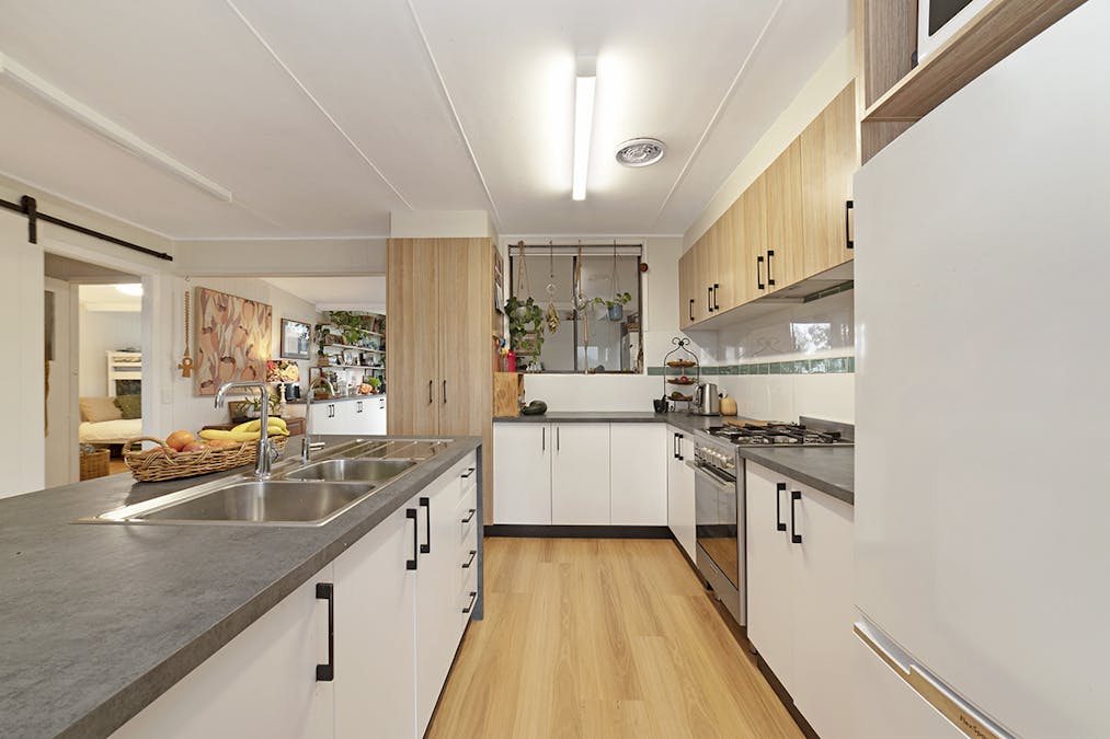 61  Wills Street, Dunkeld, VIC, 3294 - Image 4