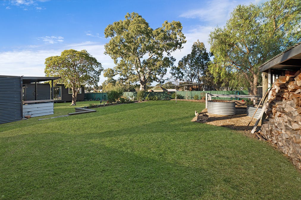 61  Wills Street, Dunkeld, VIC, 3294 - Image 14