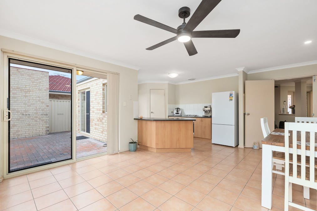 79 Montoro Drive, Port Kennedy, WA, 6172 - Image 7