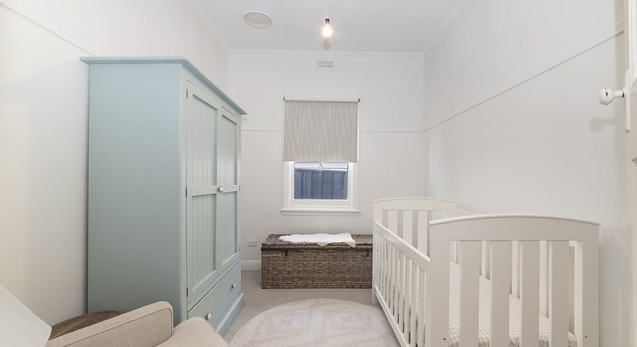 8 Carmichael Street, Hamilton, VIC, 3300 - Image 10