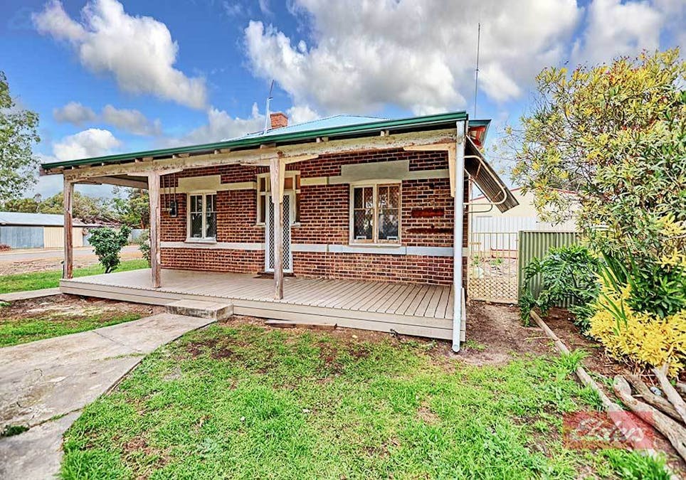 46 Daping Street, Katanning, WA, 6317 - Image 2