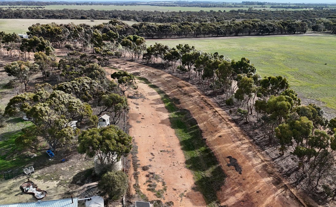8827 Wallis Road, Katanning, WA, 6317 - Image 28