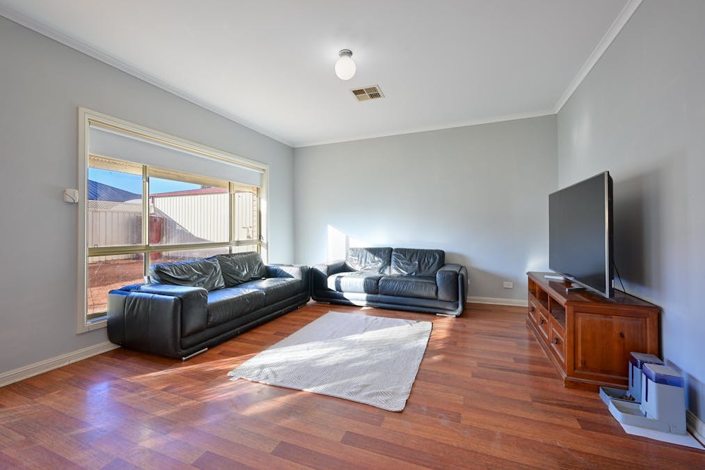 58 Marevista Crescent, Whyalla, SA, 5600 - Image 4