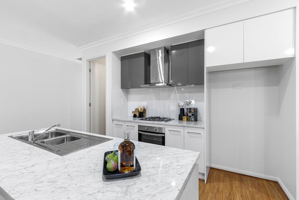 5A Young Street, Clare, SA, 5453 - Image 9