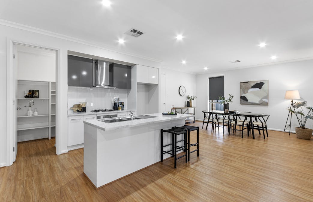 5A Young Street, Clare, SA, 5453 - Image 7