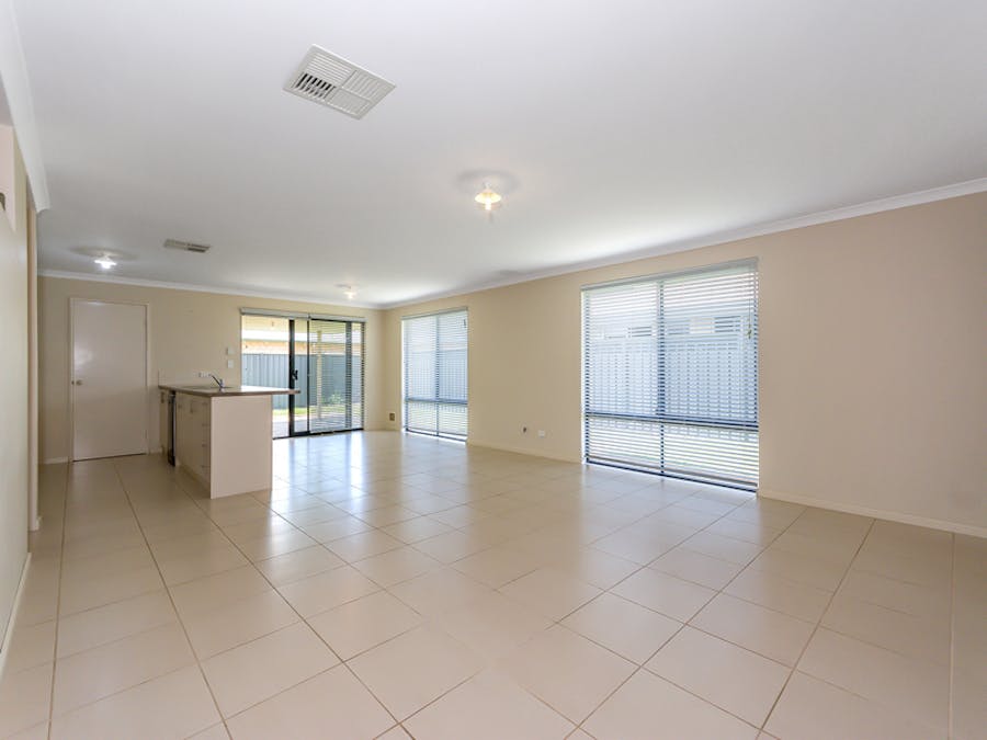 10 Monger Road, Baldivis, WA, 6171 - Image 9