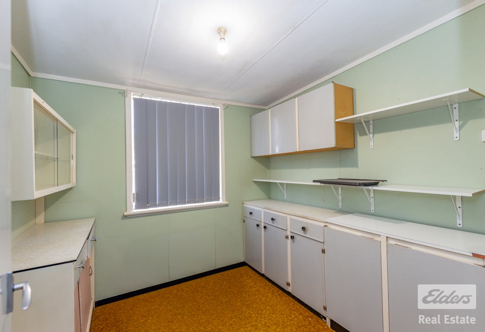 10 Lockyer Street, Goomalling, WA, 6460 - Image 9