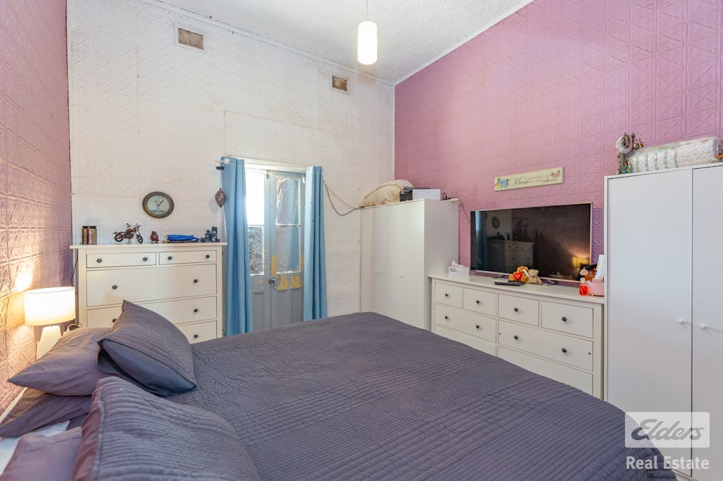 10 Lockyer Street, Goomalling, WA, 6460 - Image 13