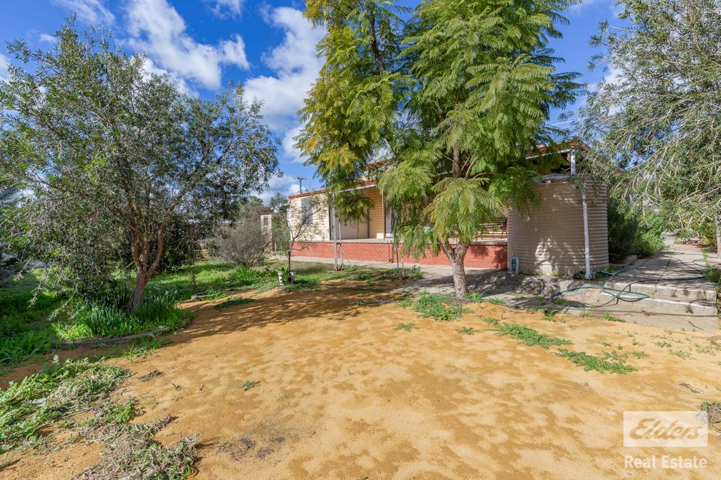 10 Lockyer Street, Goomalling, WA, 6460 - Image 31
