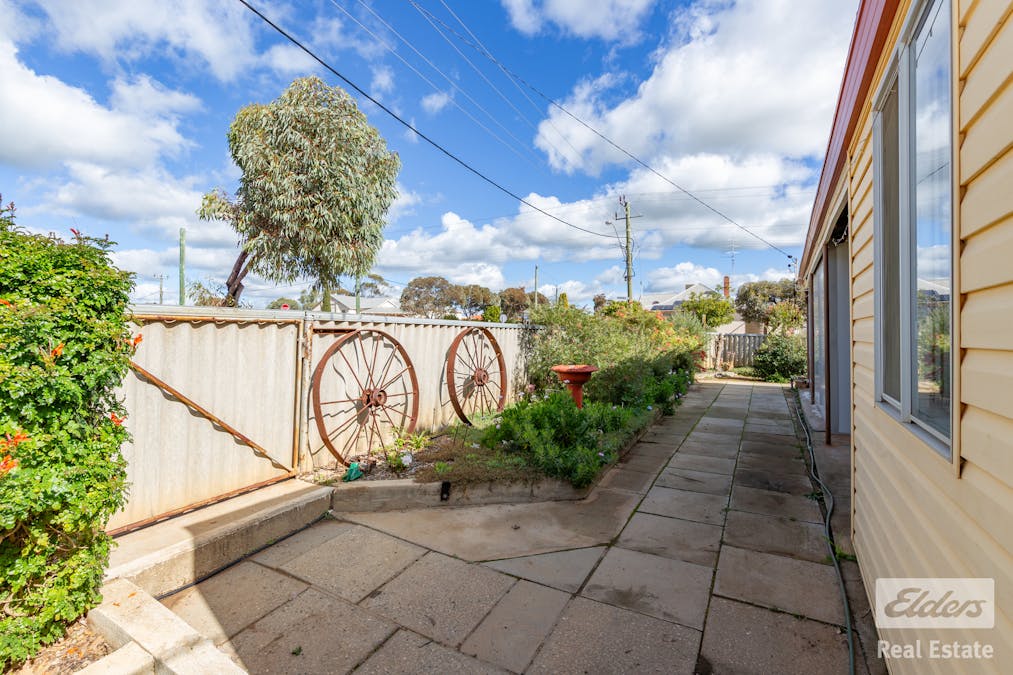 10 Lockyer Street, Goomalling, WA, 6460 - Image 27