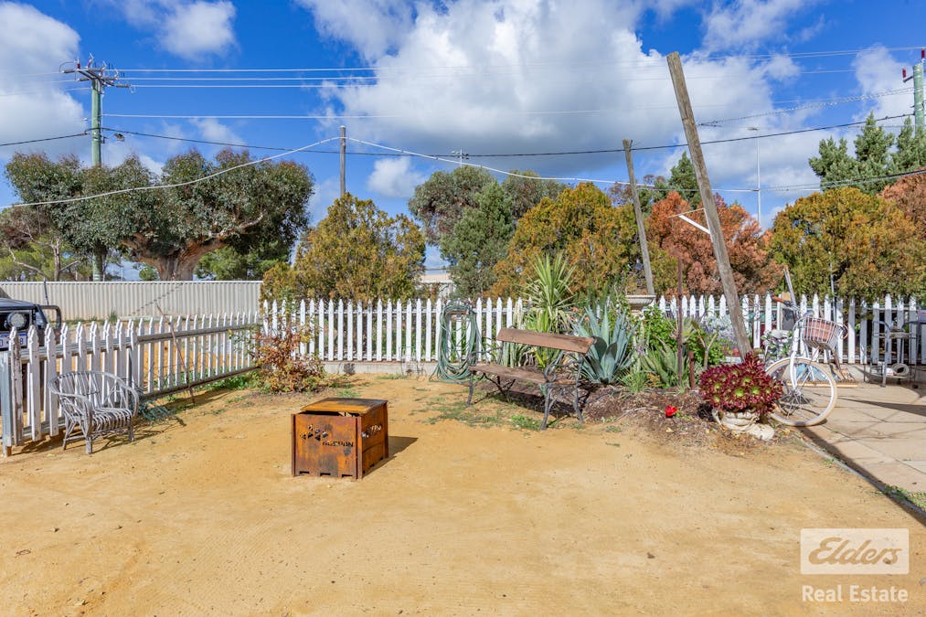 10 Lockyer Street, Goomalling, WA, 6460 - Image 34