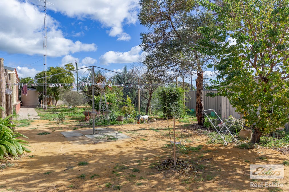 10 Lockyer Street, Goomalling, WA, 6460 - Image 35