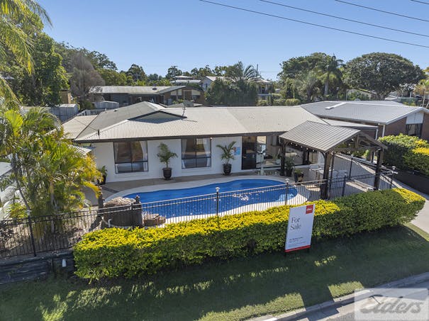 33 Apollo Drive, Clinton, QLD, 4680 - Image 1