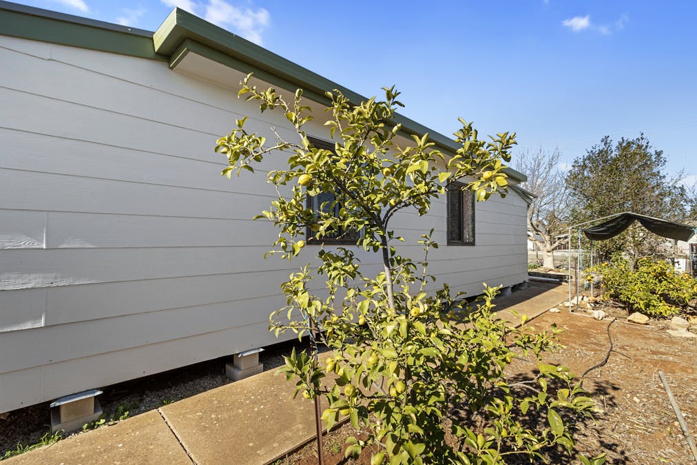 9 Margaret Street, Jamestown, SA, 5491 - Image 18