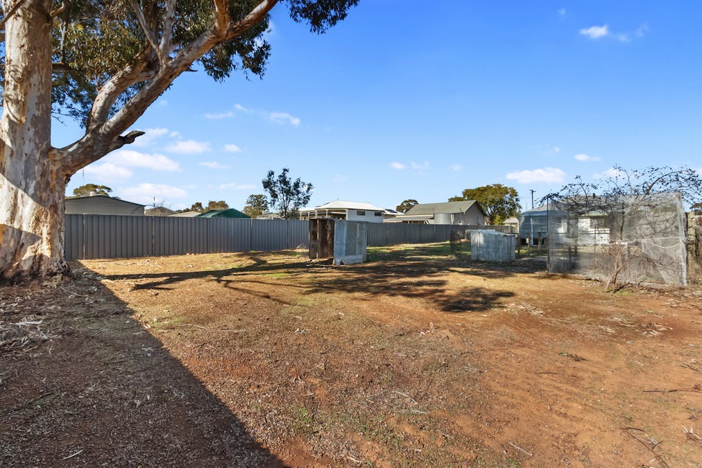 9 Margaret Street, Jamestown, SA, 5491 - Image 19