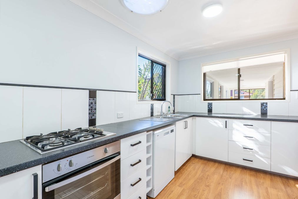 7 Rifle Range Road, Mount Lofty, QLD, 4350 - Image 4