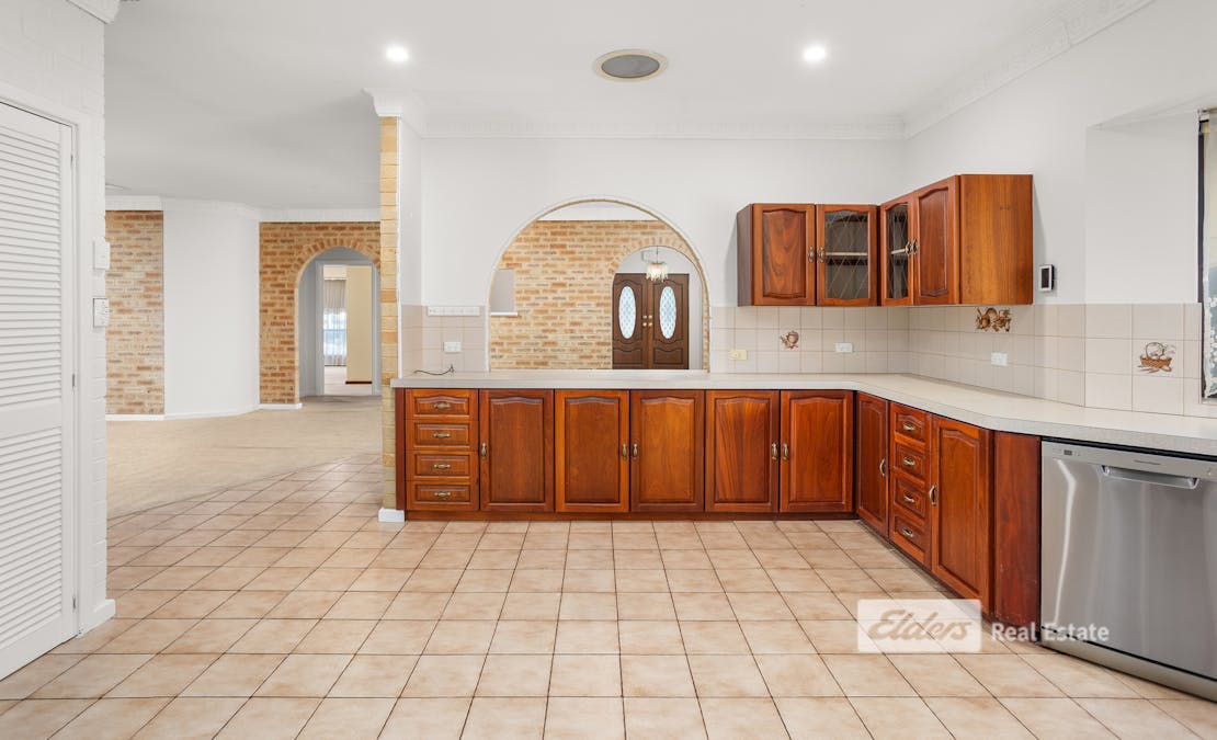 33 Forum Way, East Bunbury, WA, 6230 - Image 5