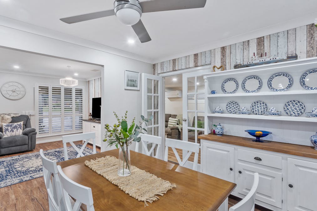 7 Varley Crescent, Cooloongup, WA, 6168 - Image 6