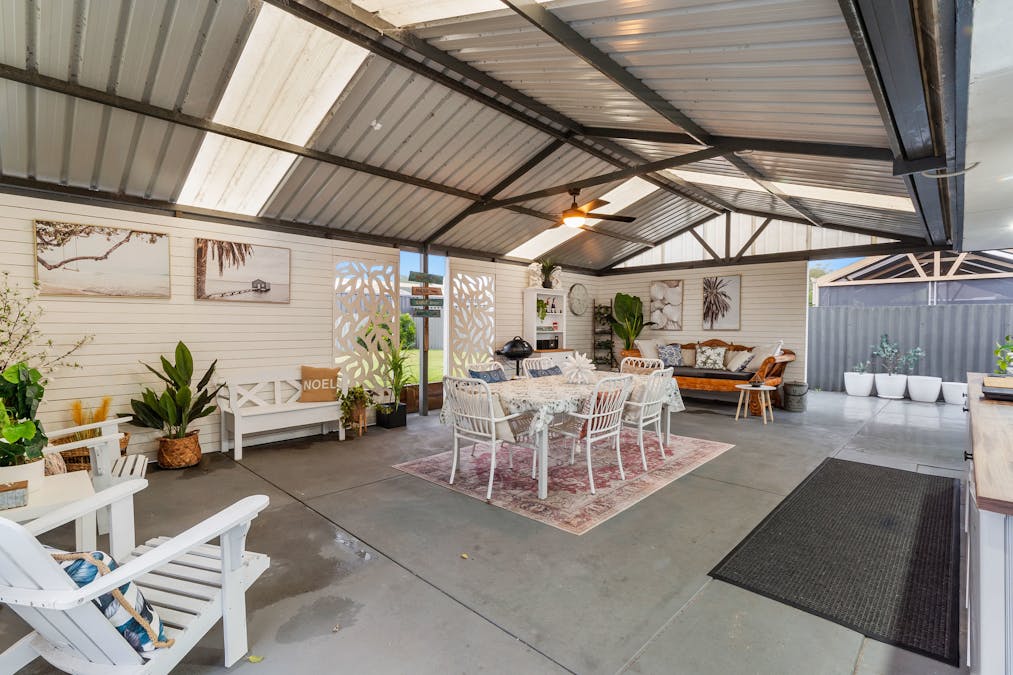 7 Varley Crescent, Cooloongup, WA, 6168 - Image 27