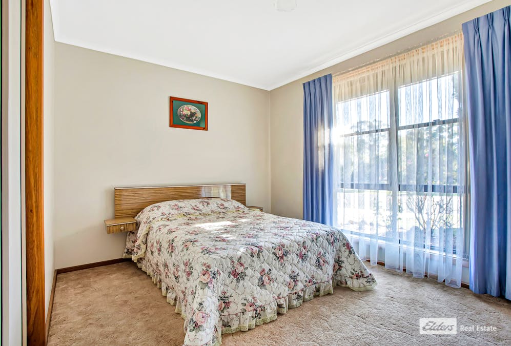 213 Lake Street, Edenhope, VIC, 3318 - Image 10