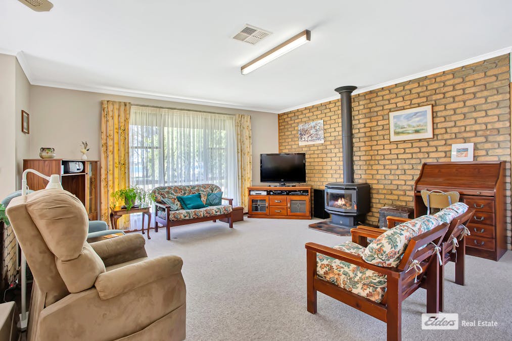 213 Lake Street, Edenhope, VIC, 3318 - Image 4