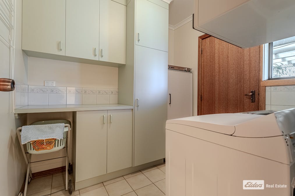 213 Lake Street, Edenhope, VIC, 3318 - Image 16