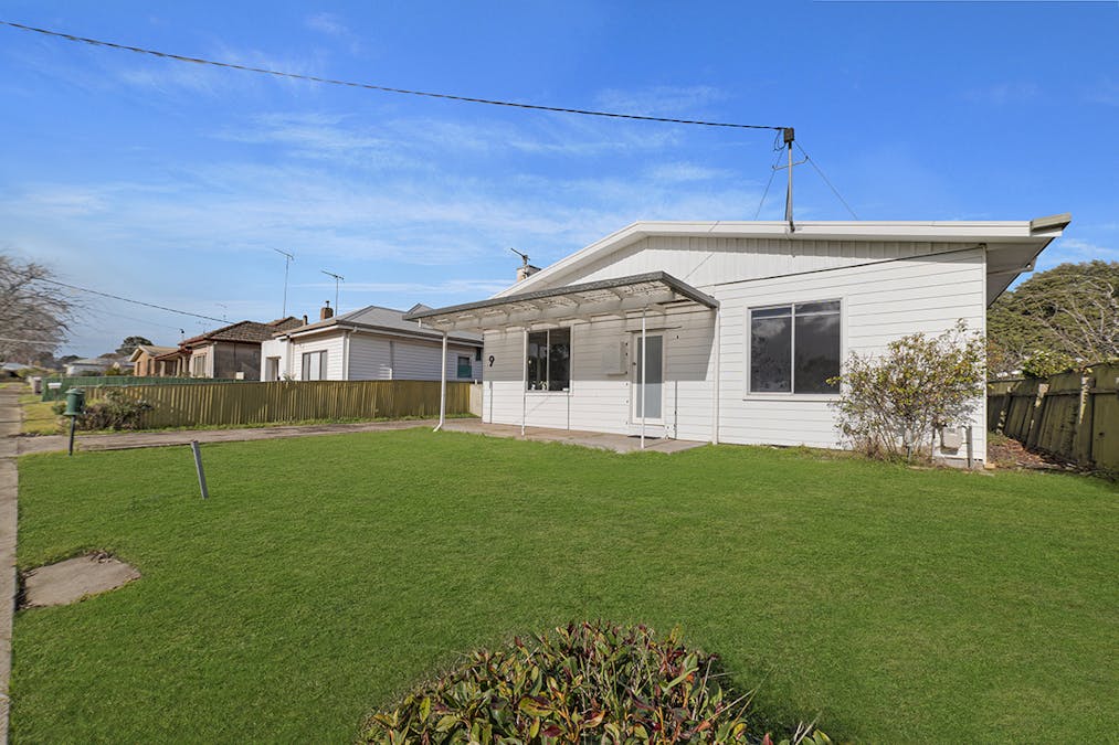 9 Roscoe , Hamilton, VIC, 3300 - Image 11