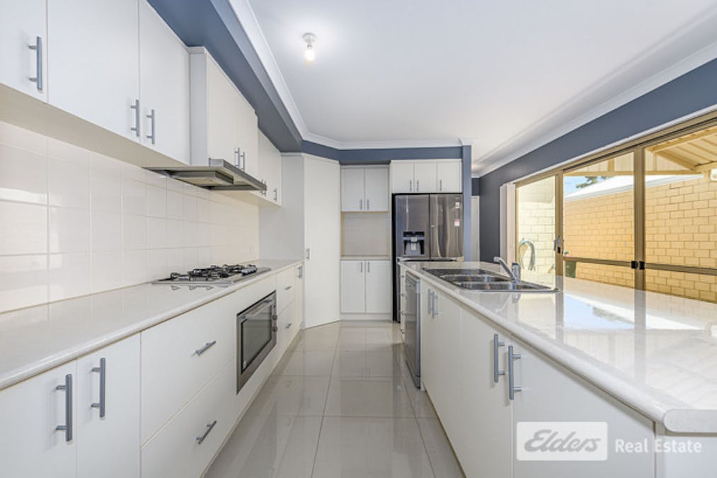26 Emma Street, Rockingham, WA, 6168 - Image 9