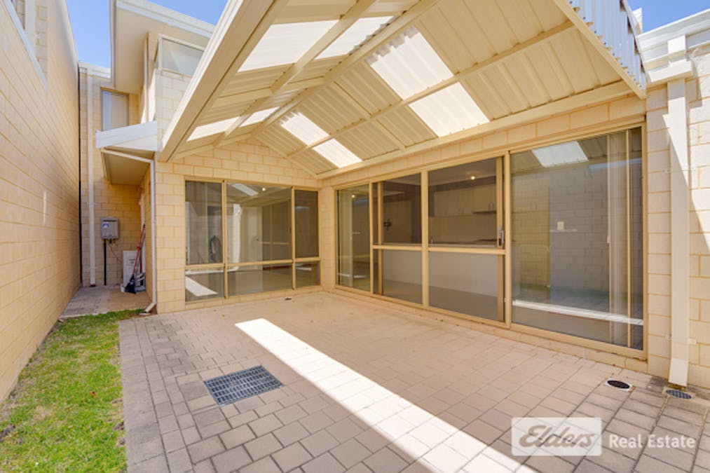 26 Emma Street, Rockingham, WA, 6168 - Image 24