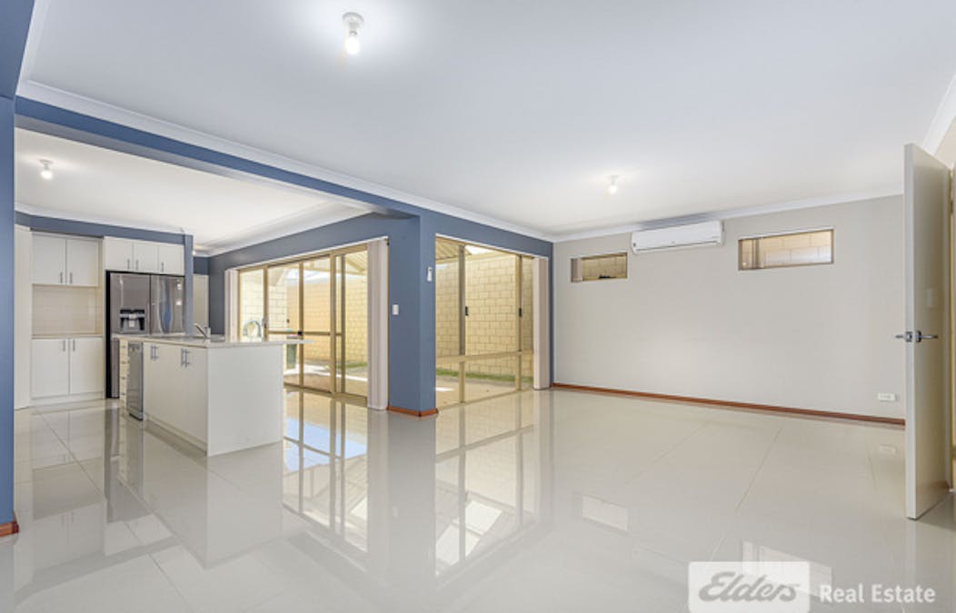26 Emma Street, Rockingham, WA, 6168 - Image 6