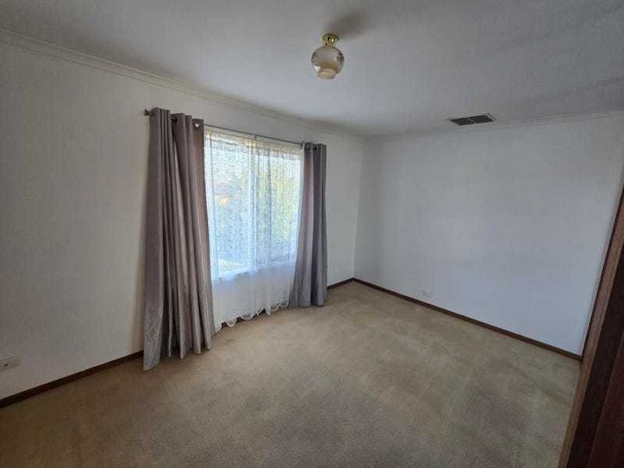 15 Keats Crescent, Whyalla Stuart, SA, 5608 - Image 16