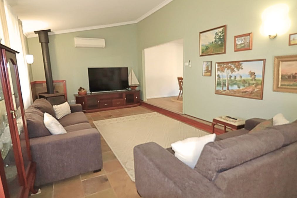 47 Wandoo Crescent, Wongan Hills, WA, 6603 - Image 3