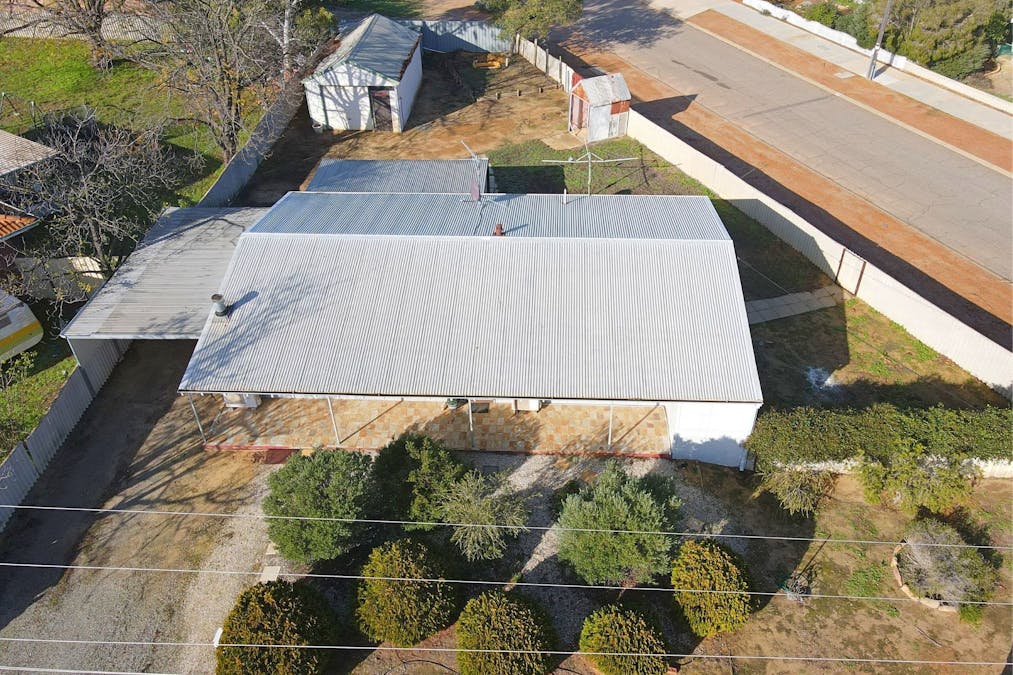 47 Wandoo Crescent, Wongan Hills, WA, 6603 - Image 12