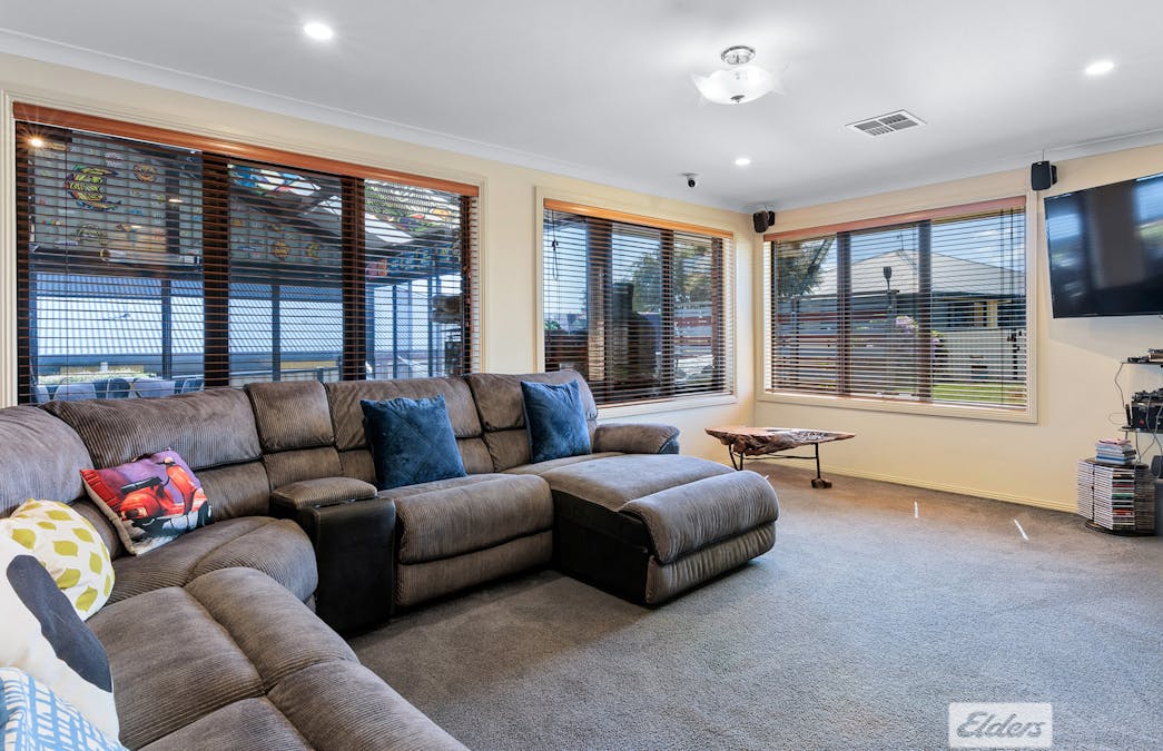 3 Ewington Way, Romaine, TAS, 7320 - Image 10