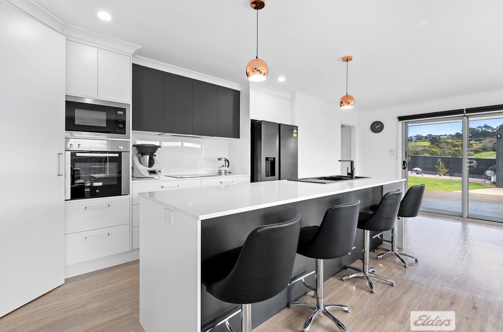 11 Janet Drive, Park Grove, TAS, 7320 - Image 3