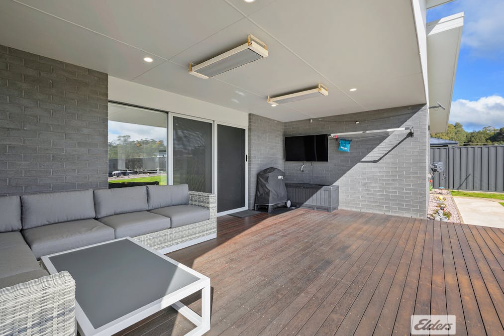11 Janet Drive, Park Grove, TAS, 7320 - Image 18
