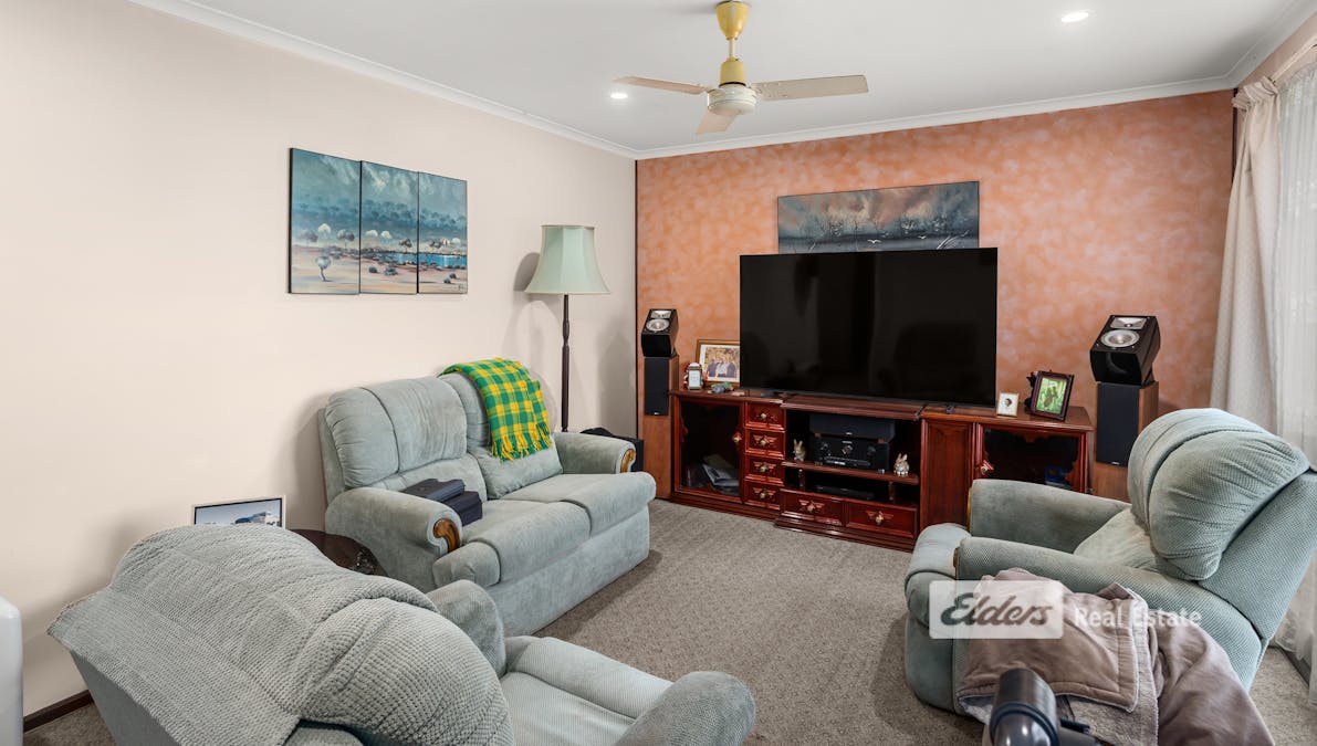 6 Drysdale Place, East Bunbury, WA, 6230 - Image 3