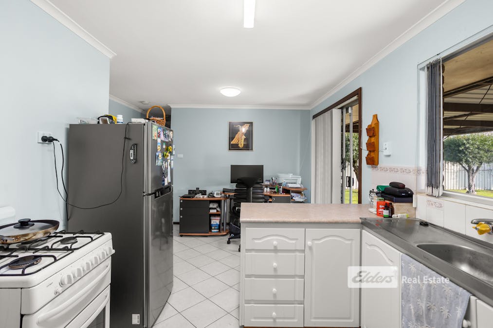 6 Drysdale Place, East Bunbury, WA, 6230 - Image 6