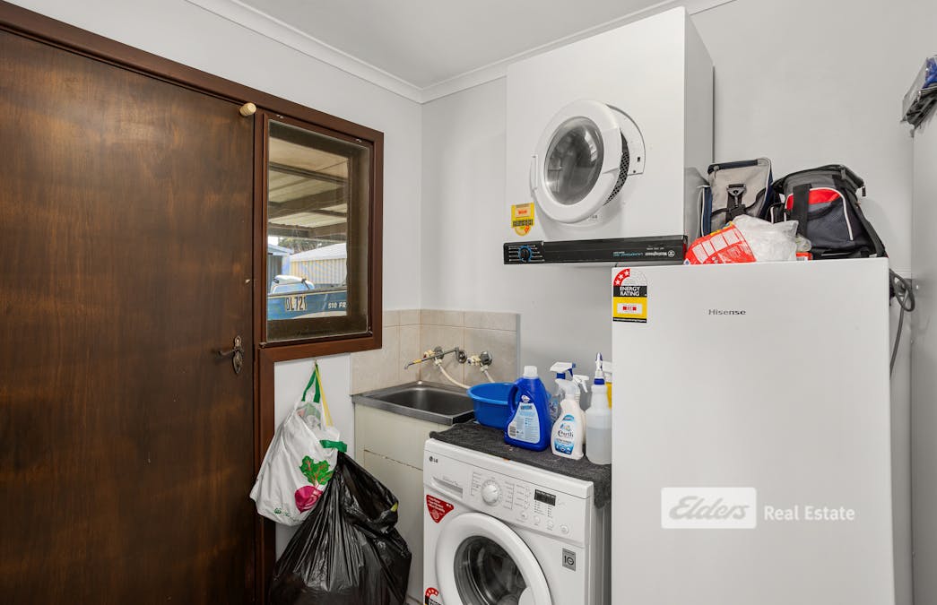 6 Drysdale Place, East Bunbury, WA, 6230 - Image 11