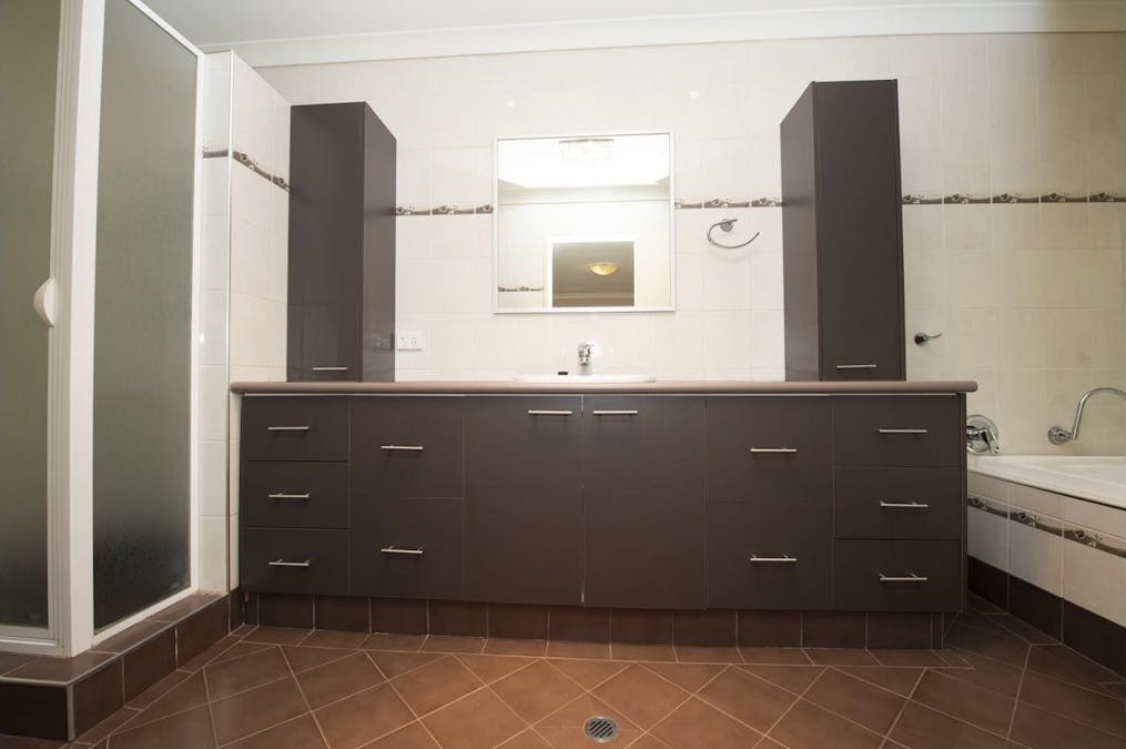 295 Ocean Drive, Withers, WA, 6230 - Image 3