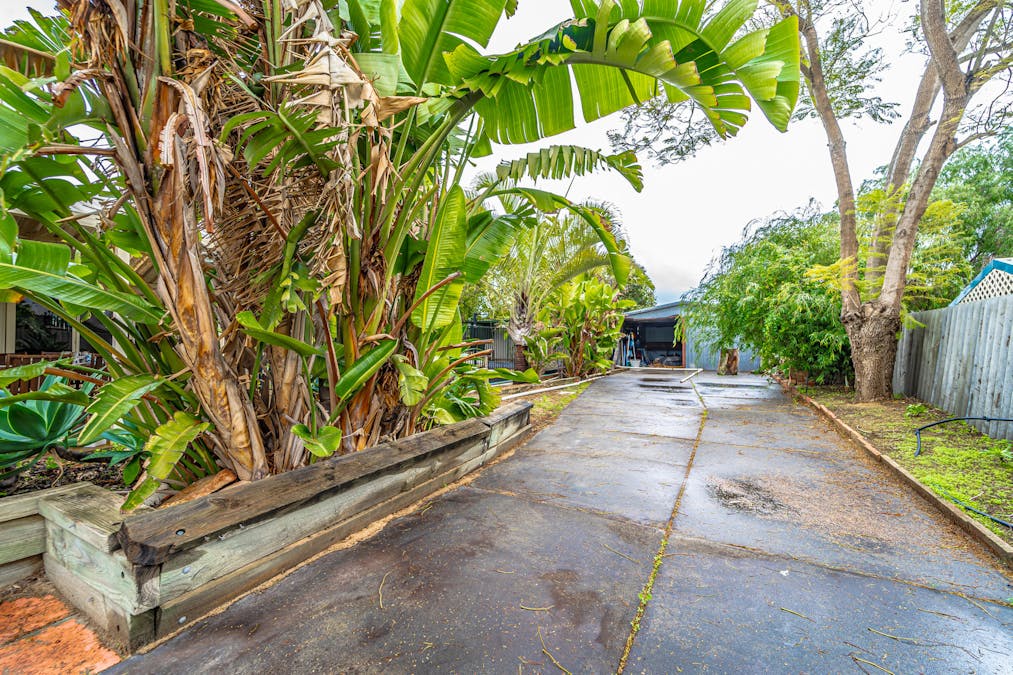 3 Fairmile Street, Warnbro, WA, 6169 - Image 31