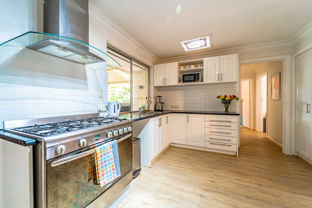 3 Fairmile Street, Warnbro, WA, 6169 - Image 12