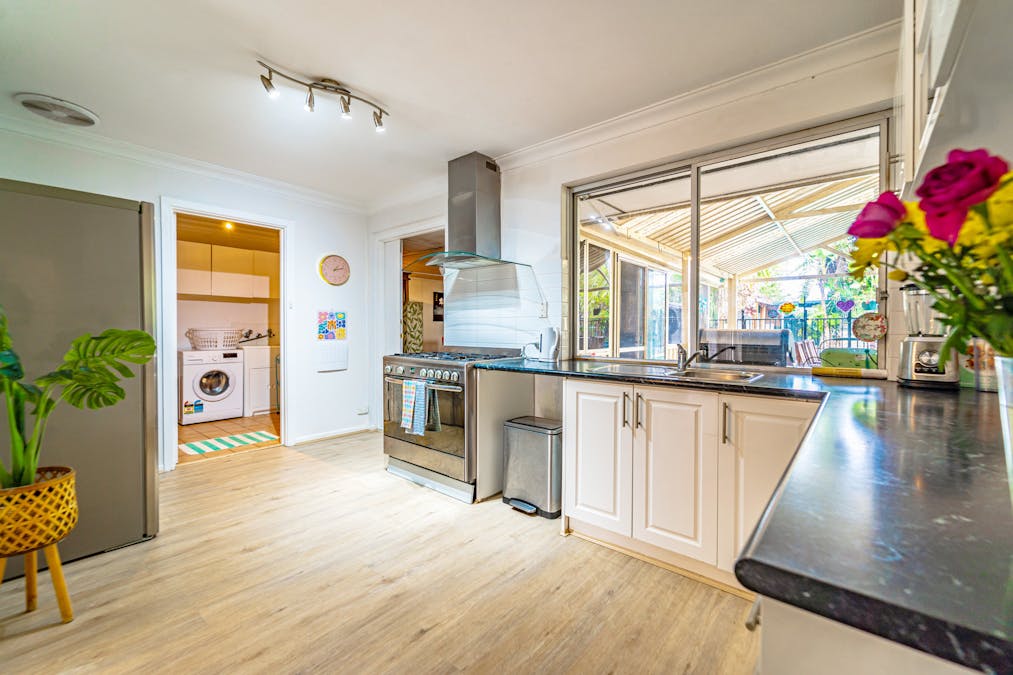 3 Fairmile Street, Warnbro, WA, 6169 - Image 13