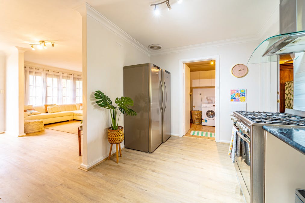 3 Fairmile Street, Warnbro, WA, 6169 - Image 11