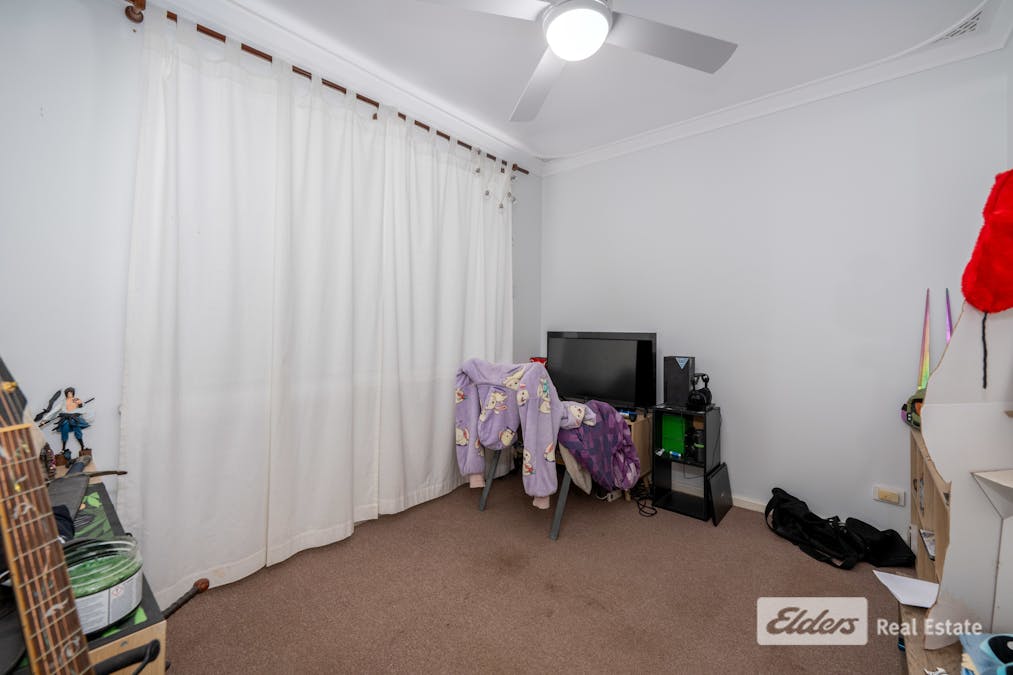 5 Moorine Court, Hillman, WA, 6168 - Image 10