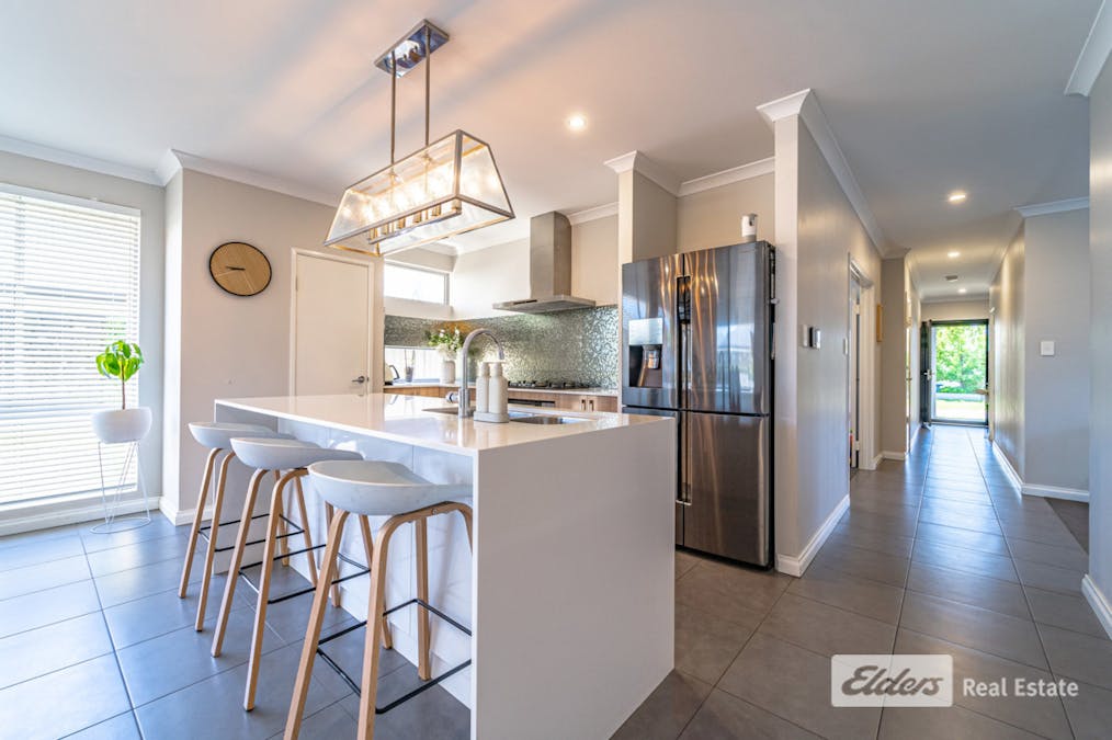 29 Sandringham Road, Baldivis, WA, 6171 - Image 10