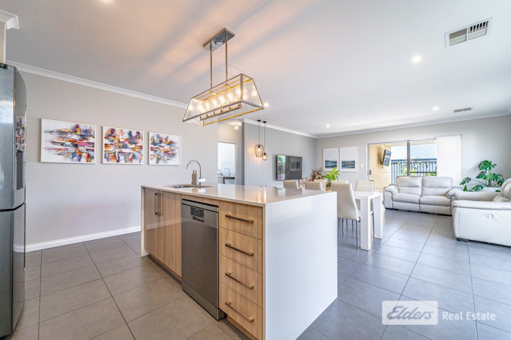 29 Sandringham Road, Baldivis, WA, 6171 - Image 12