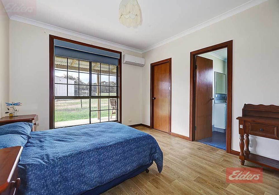 11 Cuballing West Road, Cuballing, WA, 6311 - Image 16